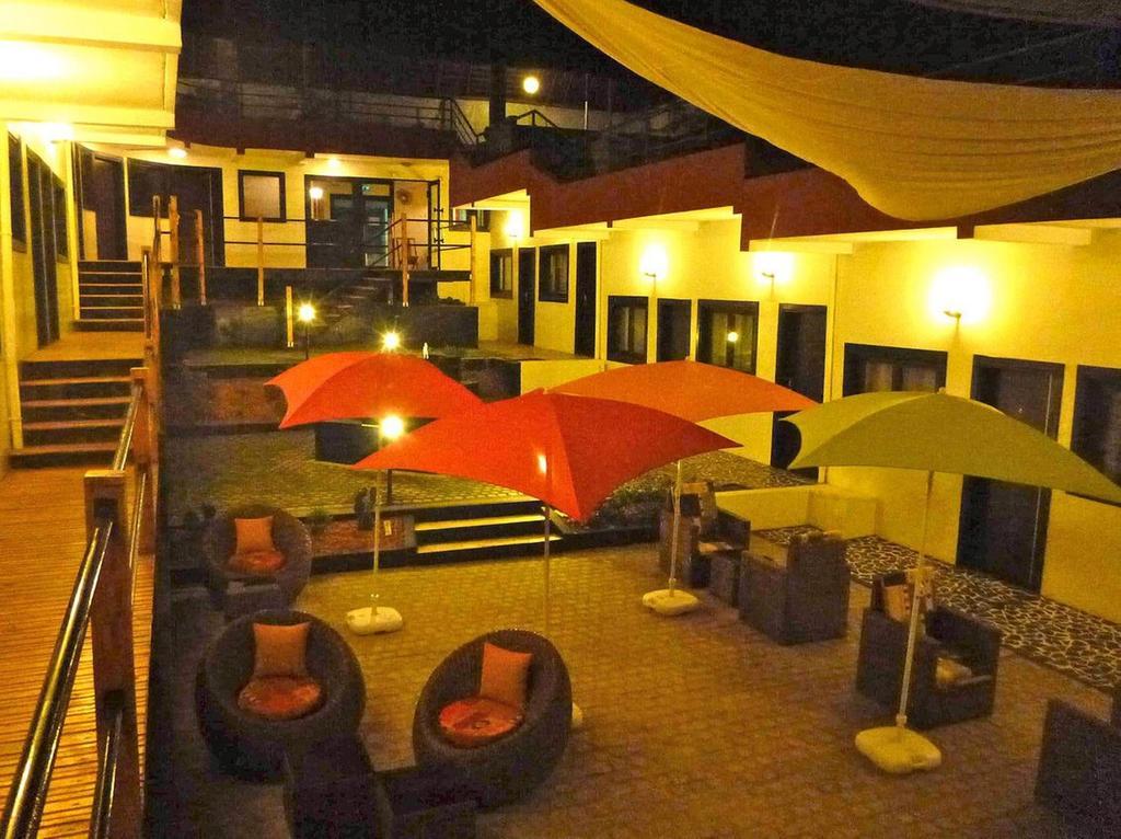 Detente Hotel أبيدجان المظهر الخارجي الصورة