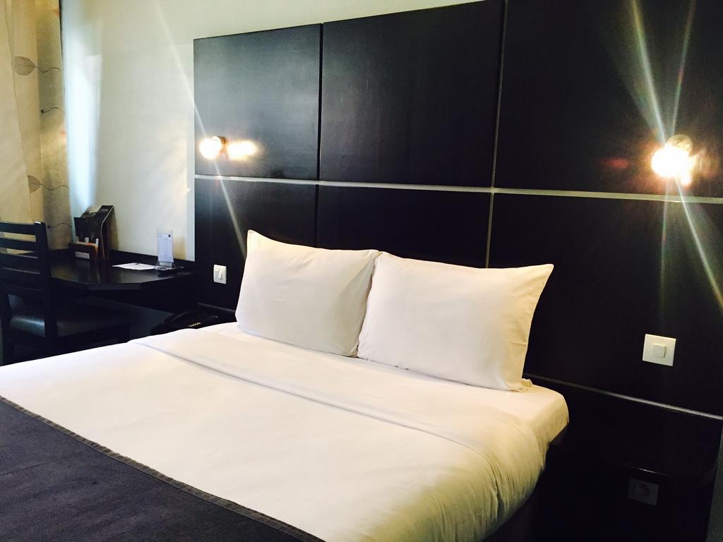 Detente Hotel أبيدجان المظهر الخارجي الصورة